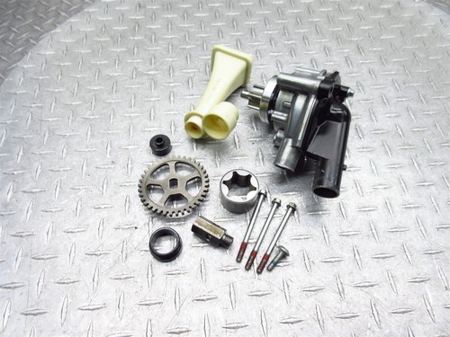 2024 24-25 Kawasaki ZX636 ZX6R Ninja 636 Engine Oil Water Pump Gear Housing Lot