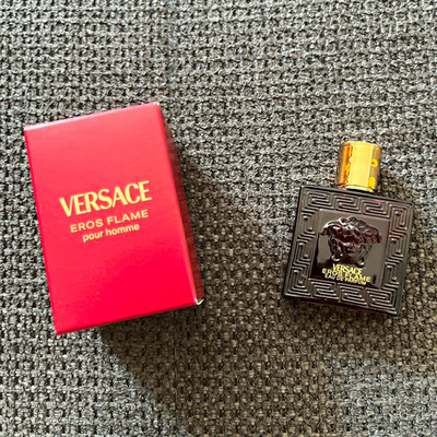 Versace Eros Flame pour Homme Eau de Parfum Spray Reisegröße 5 ml