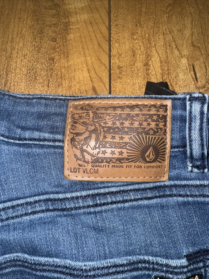 Volcom Vorta Slim Straight Jeans Men’s Blue Denim 38x33 Casual Skate Surf - Image 3 of 4