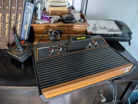 Vintage Atari 2600 Video Game Console Bundle Tested AV Power Cable & Controller 