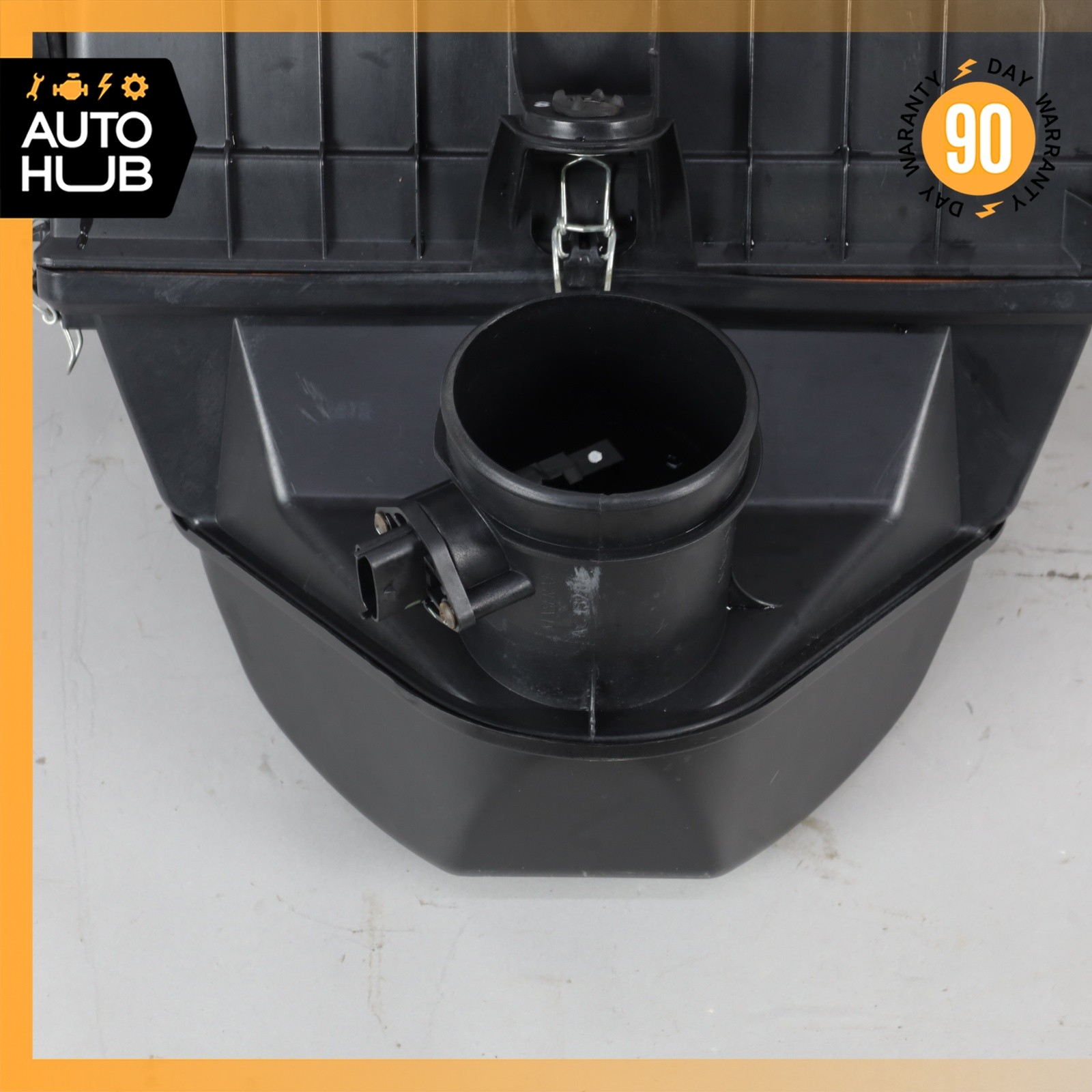 09-18 Maserati GranTurismo M145 Air Intake Cleaner Filter Housing Box OEM 66k