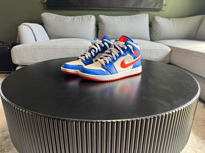 Jordan Air Jordan 1 Mid ''Knicks'' Game Royal/Rush Orange 2023 Men FD1029-400