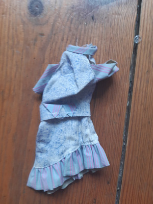Vintage Barbie Sindy Size Kleid