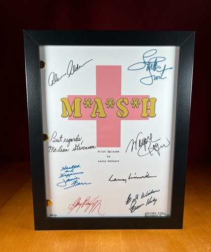 Guión piloto MASH firmado - reimpresiones de autógrafos - guión M*A*S*H - Alan Alda - Imagen 2 de 6