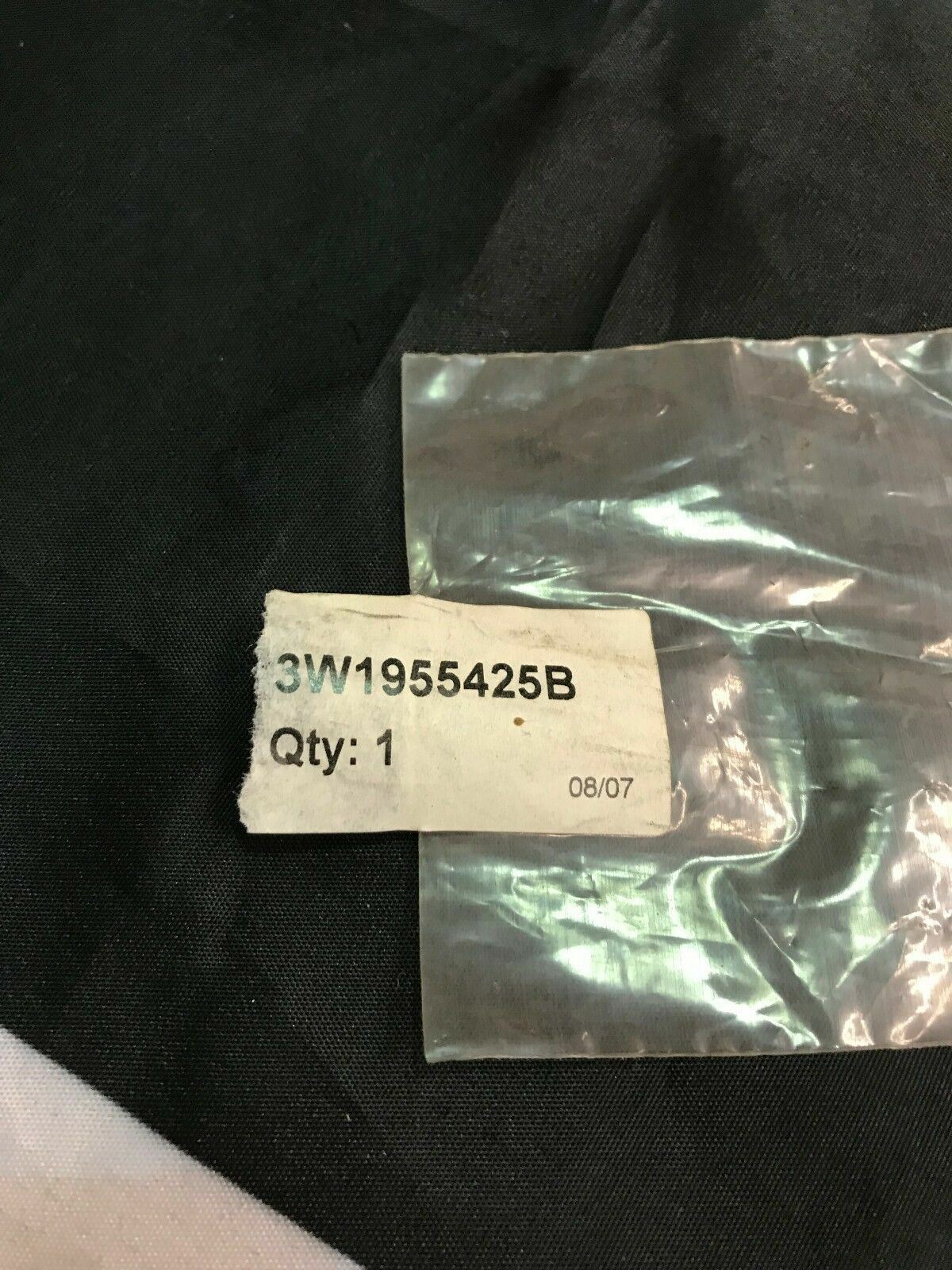 BENTLEY CONTINENTAL SERIES FLYING SPUR GT GTC WINDSHIELD WIPER OEM 3W1955425B
