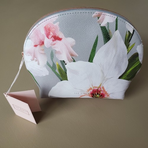 Ted Baker 'Marcene' Chatsworth Bloom Dome Cosmetic Case NWT