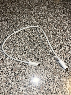 Apple FireWire 800 to FireWire 800 Cable Brand New Never used