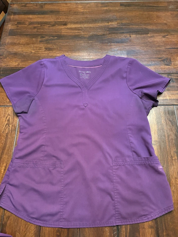 Juego Exfoliante Healing Hands, Parte Superior XL, Parte Inferior LP Jogger, Vino Foto 2 de 4