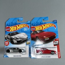 Hot Wheels Lot 2 2018 Factory Fresh Porsche 918 Spyder Silver & ‘89 944 Turbo
