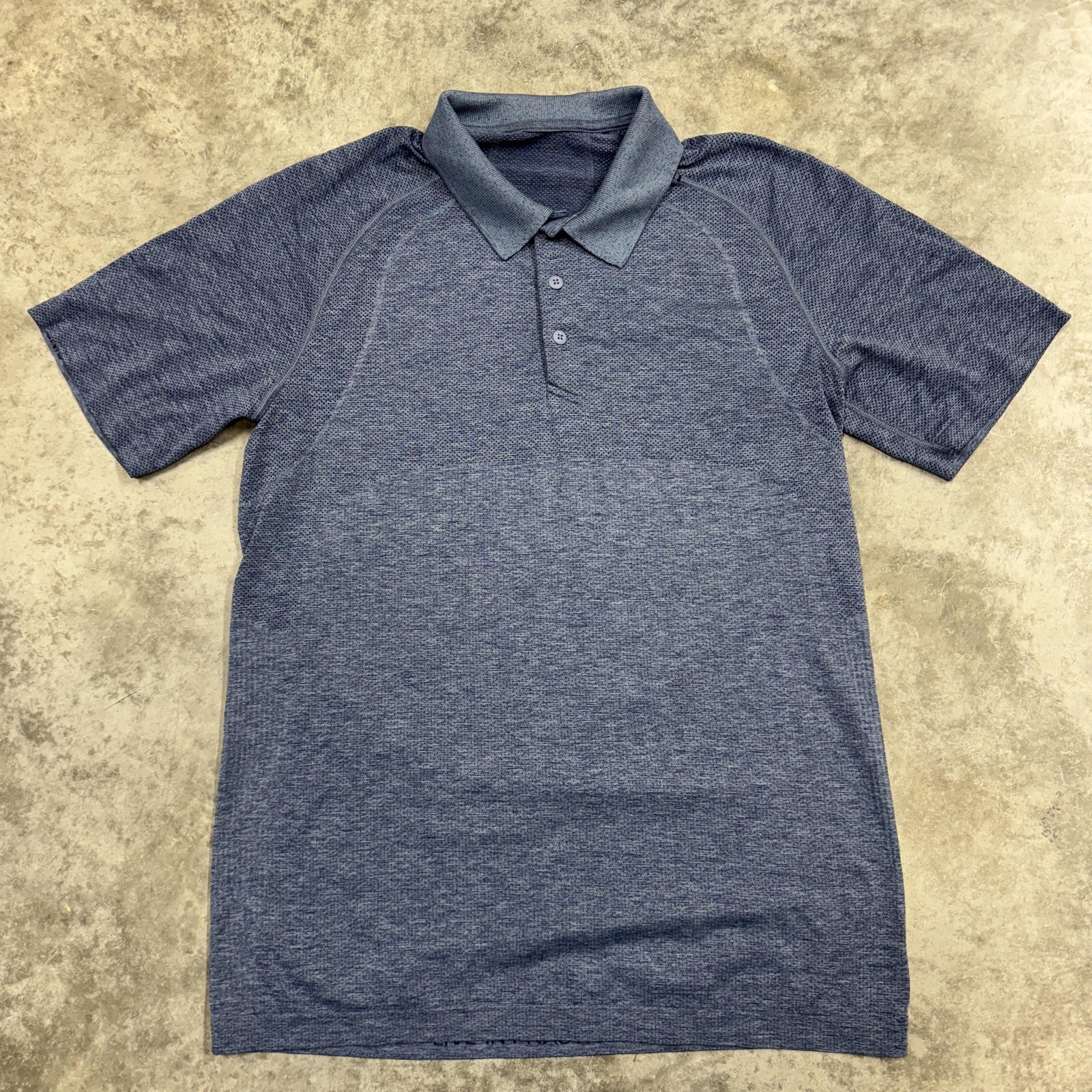Lululemon Polo Shirt Mens Medium Blue metal vent tech performance golf stretch