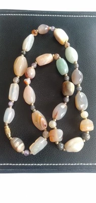 Vintage Jewellery Polished Mixed Agate Stone Bead Statement Necklace - Image 1 of 4