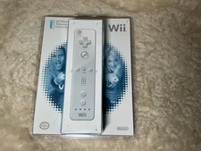 Nintendo Wii Remote Controller New Sealed OEM White