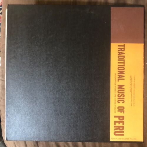 TRADITIONAL MUSIC OF PERU - 1959 Ethnic Folkways LP w/ Booklet - BEAUTIFUL NM - Picture 2 of 6