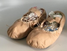 Capezio Ballet Pink Shoes Size 11.5 M A8 31 Leather