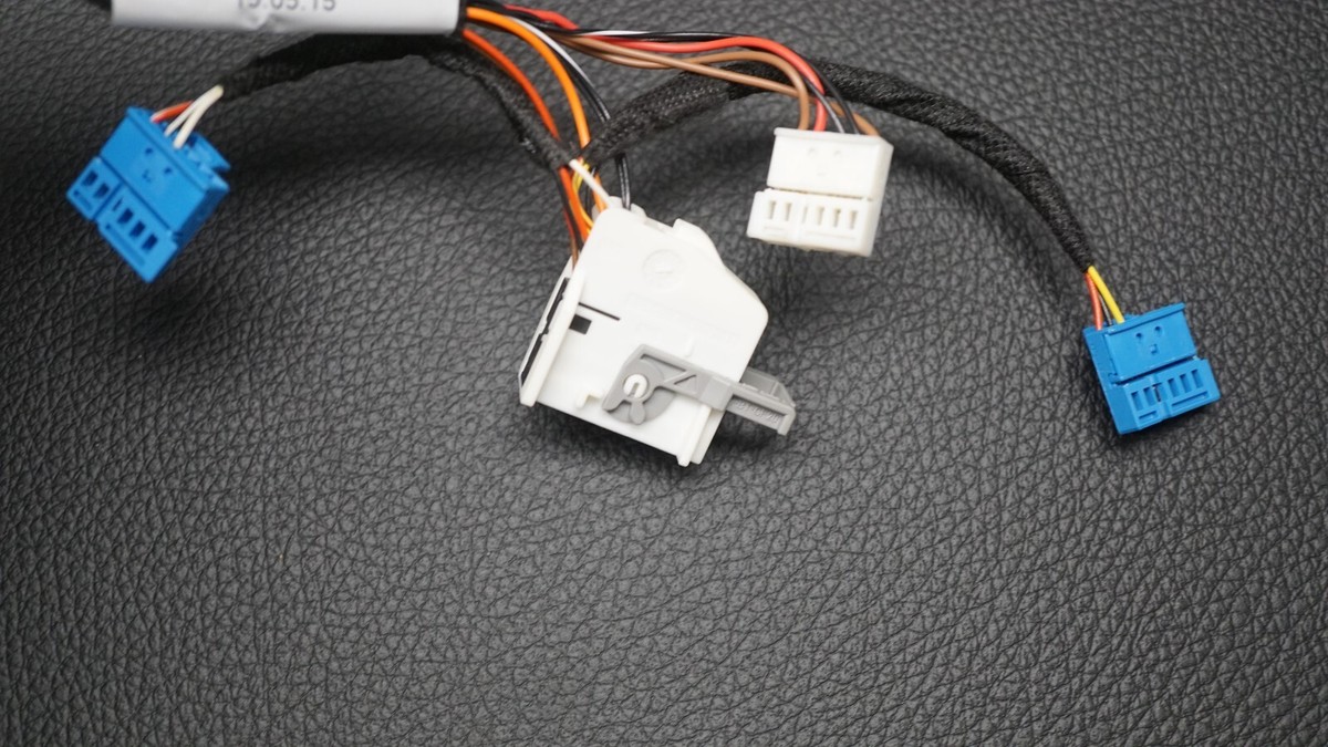 MERCEDES BENZ W213 W238 C238 W257 TOUCHPAD CONTROLLER WIRING 