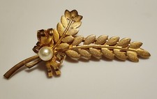Vintage Gold Tone Faux Pearl Hair Clip Barrette