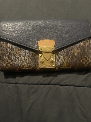 LOUIS VUITTON Monogram Portefeuil Pallas Cerise Bifold Wallet