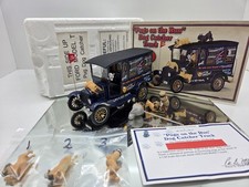 Danbury Mint 1925 Ford Model T Pugs On The Run Dog Catcher Has Issuesread Danbury Mint 1925 Ford Model T Pugs On The Run Dog Catcher Has Issuesread