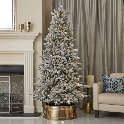 Palmetto Pine 7ft Flocked Tree Pre-lit with 450 Dual LED lights and 9 Functions
