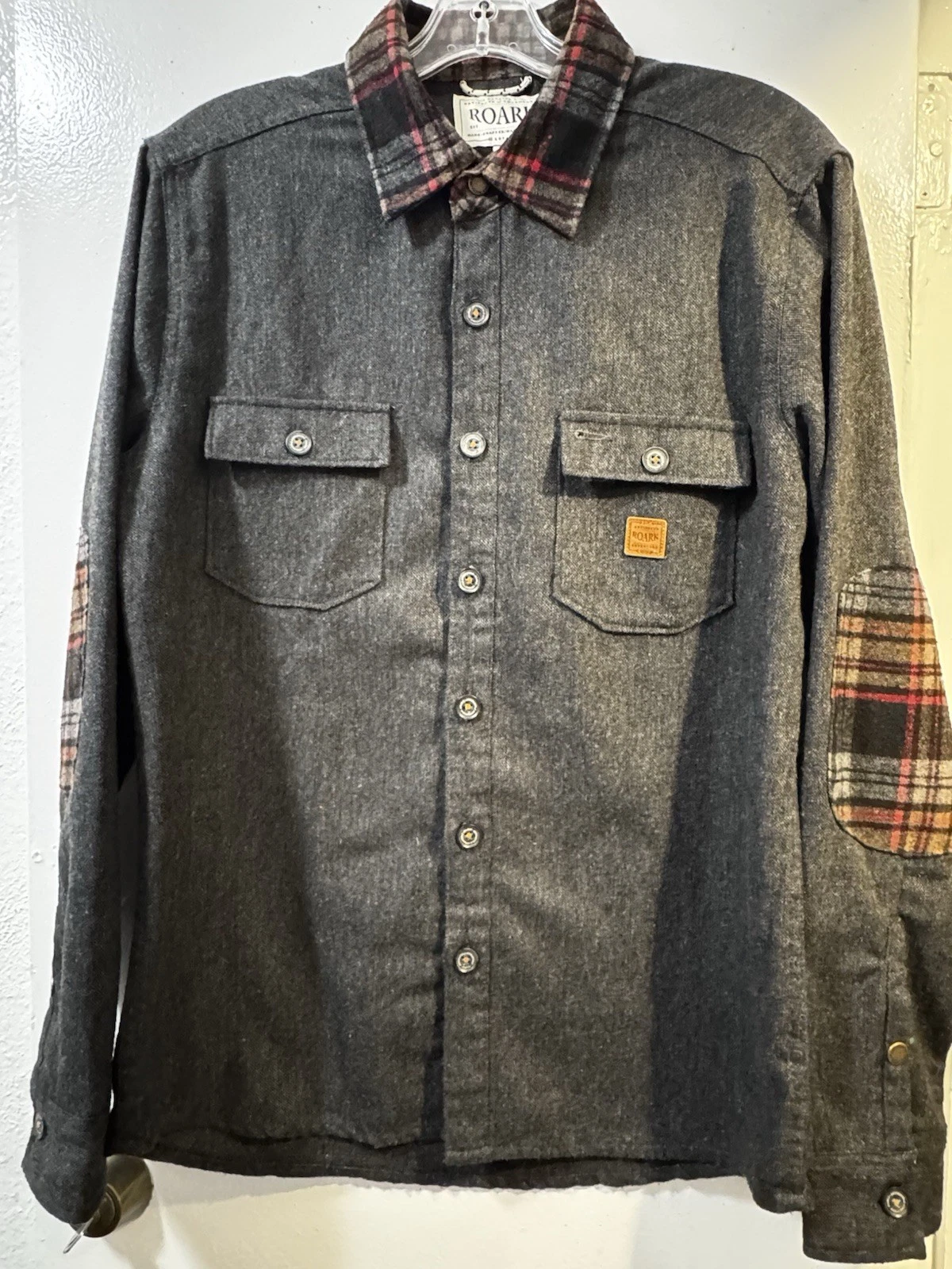 Roark Revival Flannel Shirt Mens M Dark Gray Plaid Neck Wool Blend Elbow Patches