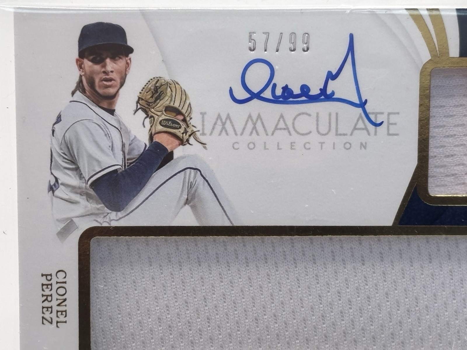 2019 Panini Immaculate Cionel Perez RPA Auto Patch /99 RC Astros Game Worn MLB view 4
