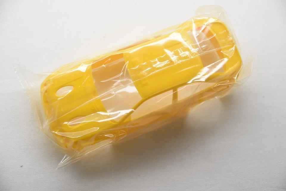 Tamiya 1/24 Ford Escort RS Cosworth Kit modellino da costruire 1993 completo - Immagine 4 di 4