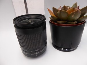 Nikon Nikkor 28-100mm AF Zoom Lens  F3.5-5.6 G GREAT CONDITION cap tested