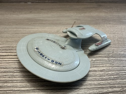 Vintage 1987 P.P.C Star Trek USS Enterprise NCC-1701-D Plastic Ship Small