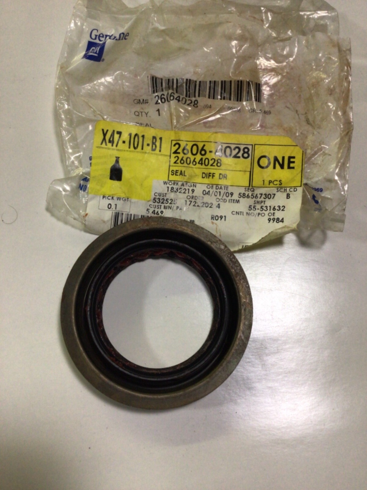 NOS GM 97 98 01 02 03 04 Chevy S10 Jimmy Differential Pinion Seal ...