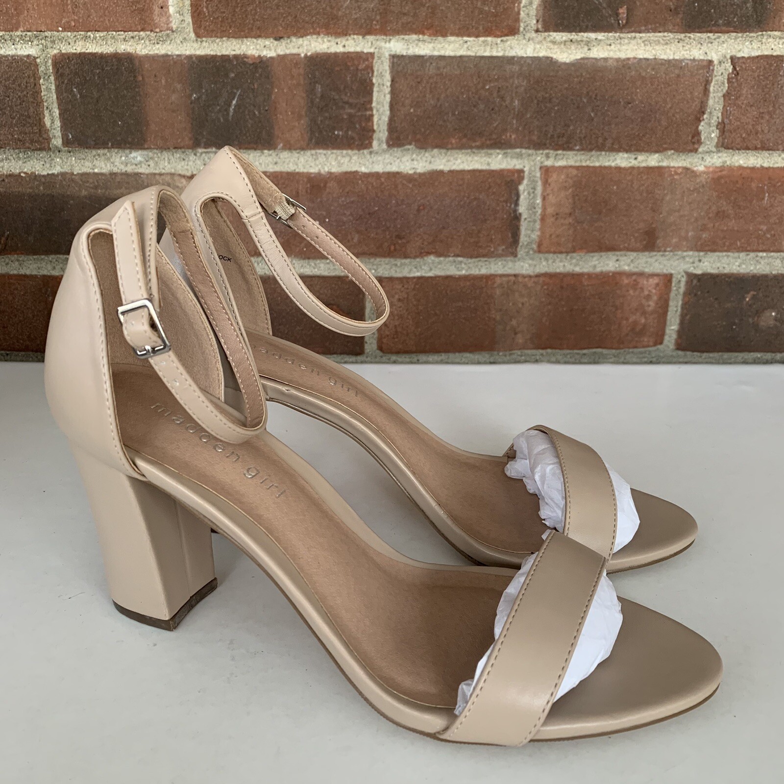 Madden Girl Womens Beella Ankle Strap Tan Faux Leather Block Heel