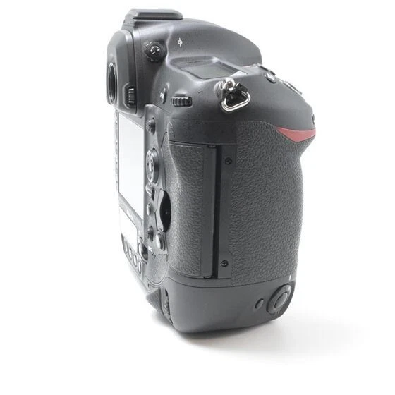 M21 Near Mint Nikon D5 XQD 20.8MP DSLR Camera Body shutter count - Image 4 of 4