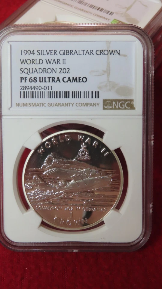 Gibraltar 1994 Segunda Guerra Mundial Escuadrón de Caza 202 Avión Corona de Plata NGC PF69 Foto 3 de 4