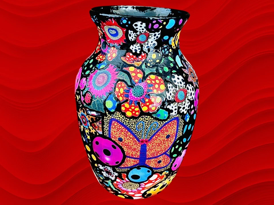 Jarrón Yayoi Kusama Foto 3 de 4