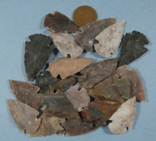 20 ARROWHEAD SPEARHEAD LOT COLLECTION & OLD VINTAGE 1898 INDIANHEAD CENT