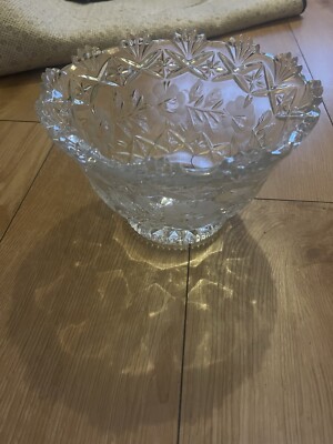 Kristall geschliffene Glasschale mit Sägezahnrand schwer 
