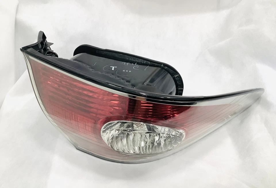 ⭐TOYOTA Lexus ES 300⭐ Left Rear Tail Light 81561-33280 Foto 2 de 4