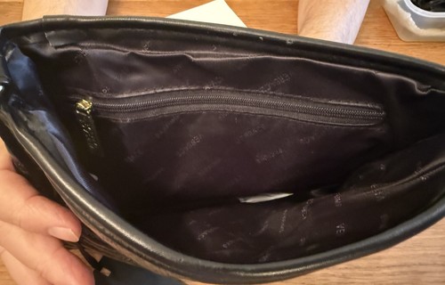 Versace Parfums - Textured - Leather - Black- Clutch/Makeup Designer Bag - BNWT. - Picture 3 of 4