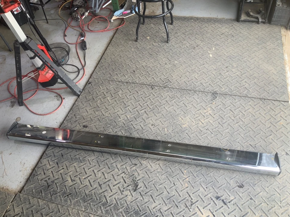 2014-2019 CHEVY SILVERADO / GMC SIERRA 1500 RIGHT SIDE RUNNING BOARD OEM Foto 4 de 4