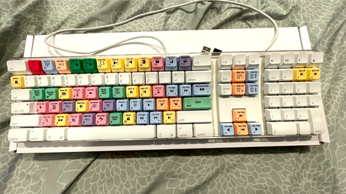 Apple A1048 Digidesign USB Wired Avid Logic Keyboard Final Cut Pro Colored Keys - Picture 4 of 9