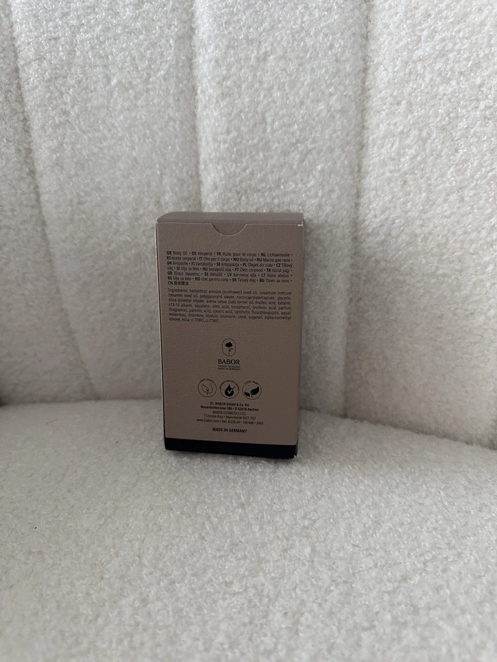 Aceite brillante Dr Babor Soul & Body puesta a tierra 100 ml / 3,38 fl oz Foto 2 de 3