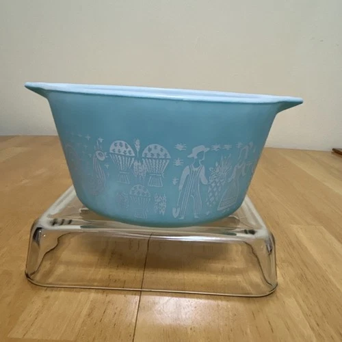 PYREX Butterprint casserole Turq/White Model 473 Glass 1 QT Round *read*