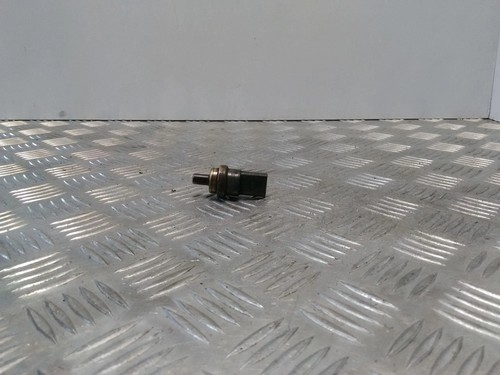 AUDI A4 Avant 8E5, B6 Kühlmitteltemperatursensor 06A919501 1.90 Diesel 29774287