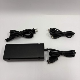 Microsoft Xbox360 S 320GB Console Gaming System Only Gears of War 3 Edition 1439