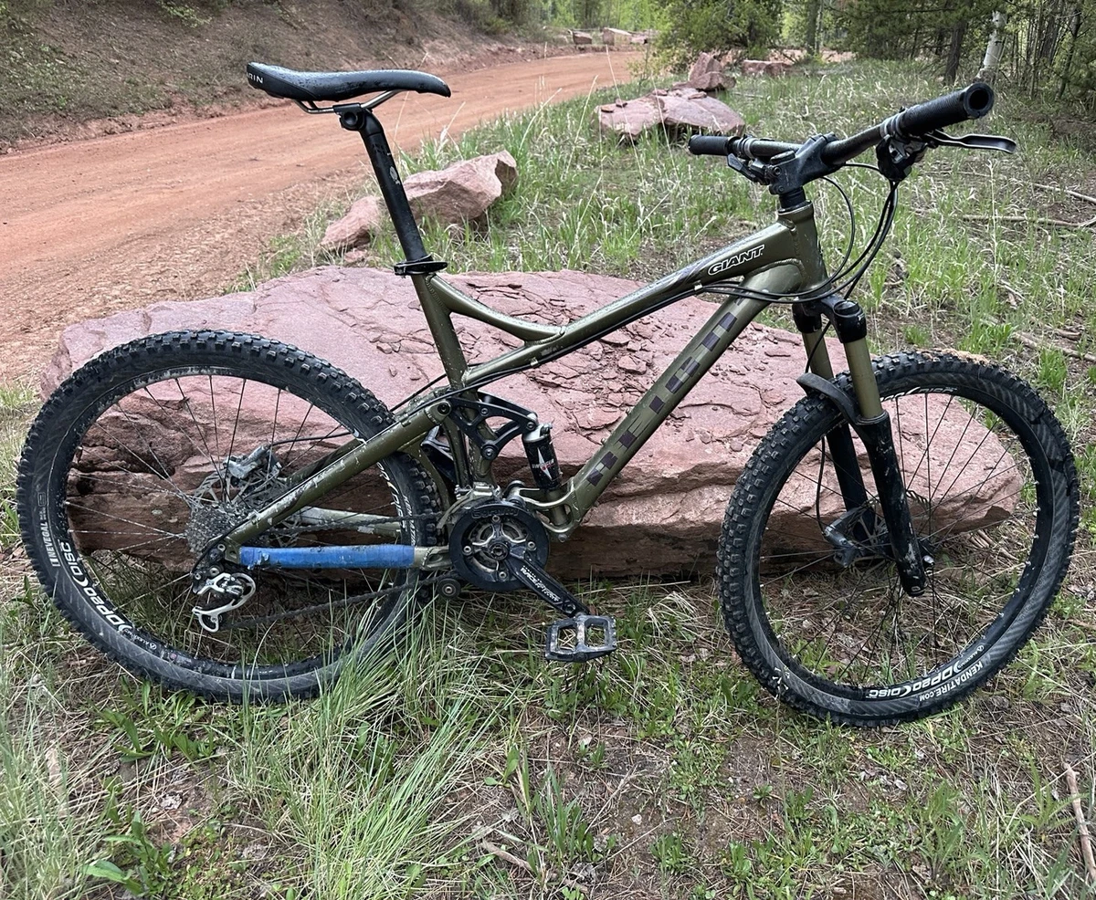 Giant Mountain Bike 26 in Bikes for sale - eBay
