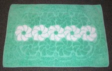 Vintage Cannon Reversible Seafoam Green Floral Pinwheel Cotton Bath Towel USA