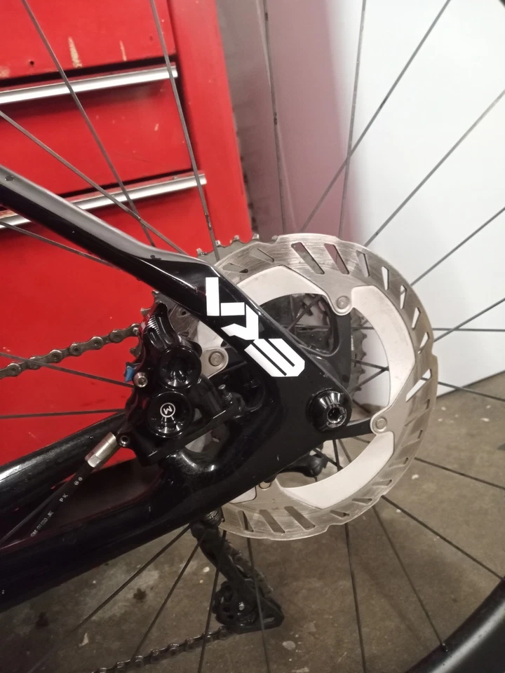 Bicicleta de estrada 2018 de feltro Vr3 personalizada carbono total - Imagem 3 de 4