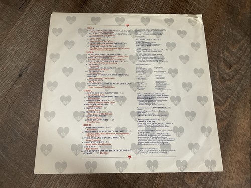 Sgt. Pepper’s Lonely Hearts Club Band Soundtrack Double Vinyl Lp With Poster - Picture 7 of 24
