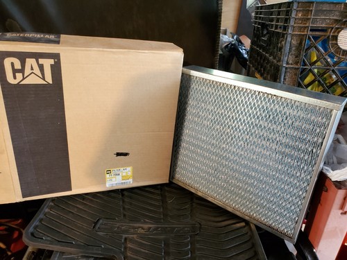 Caterpillar Air Filter Various Model 7T-7358 AC/Cabin Filter Element - Picture 2 of 2