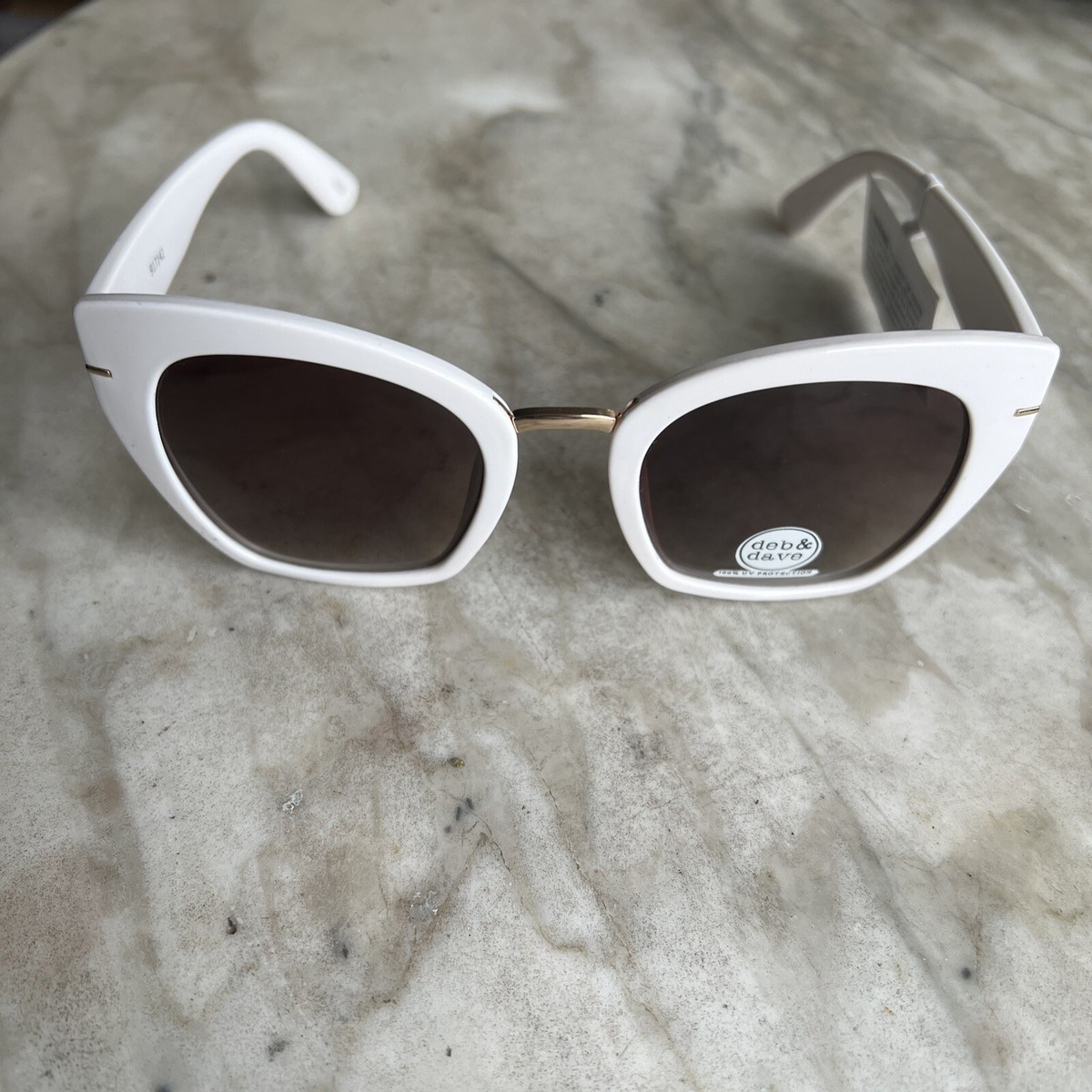 deb & dave White Gold Oversized Sunglasses Nwt | eBay display picture 2