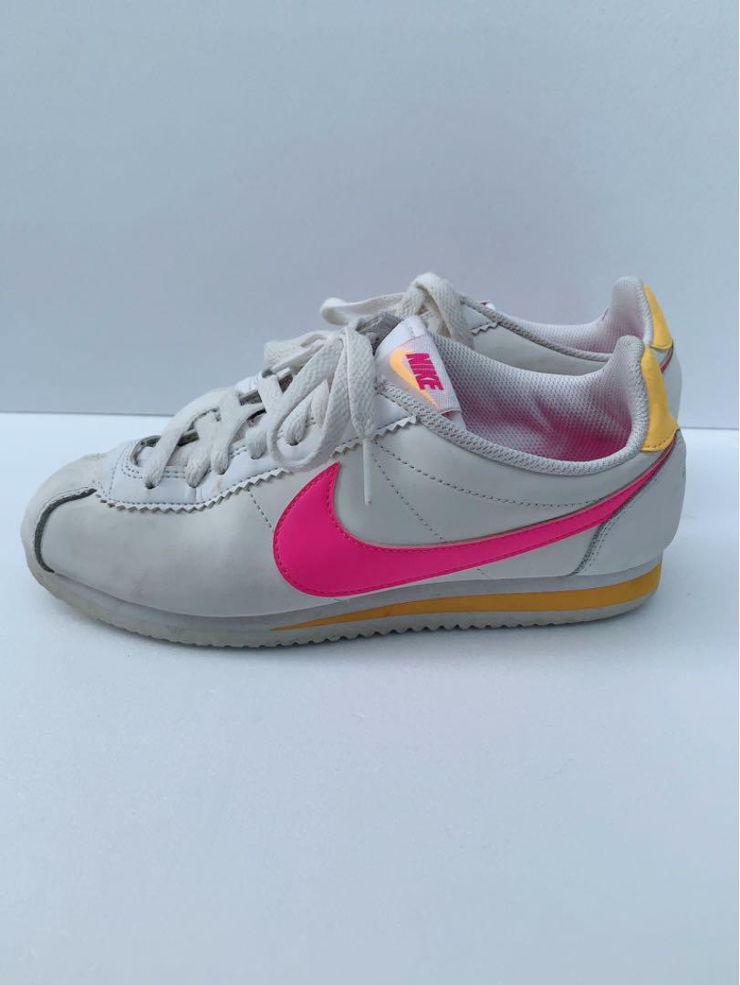 NIKE Classic Cortez Leather Women's 